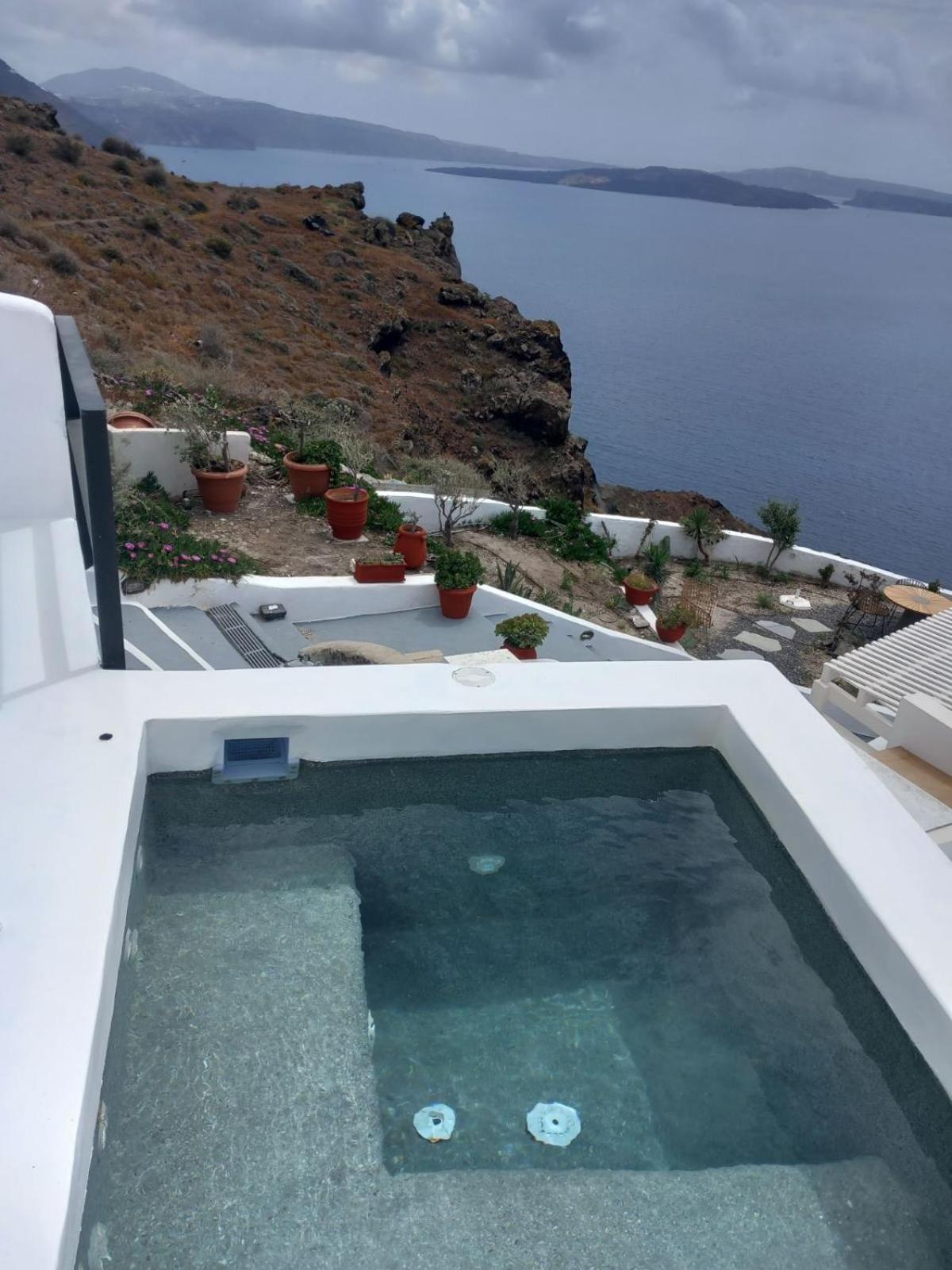 Captain John Villas Oia - Caldera & Sunset View מראה חיצוני תמונה